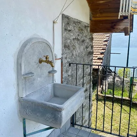 Nyaraló Casa Al Monastero Dervio